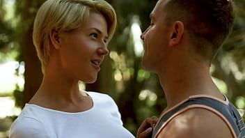 Play Short Haired Blonde Step Mom Seduces her Stepson