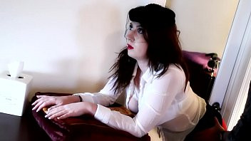Play Amateur french brunette spanked - WATCH LIVE CAM AT ASS-SPANKING.COM