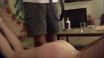 Play Hija pidio el Cinto on her perfect bubble-butt