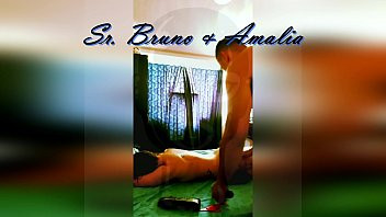 play Sesión spanking Amalia sumisa
