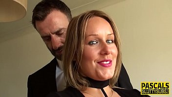 Play Submissive milf pounded