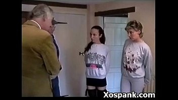 Play Spanking Milf In Voluptuous Fetish Porn