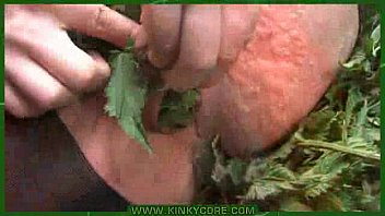 Play Nettle bdsm