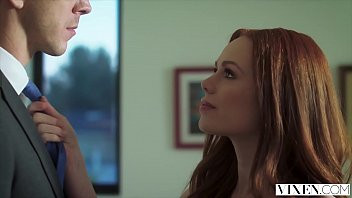 Play VIXEN Ella Hughes Begs To Be Tied Up and Dominated