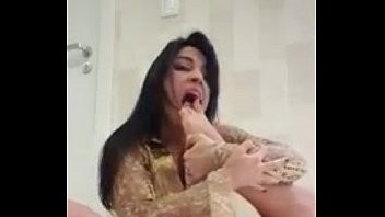 Play Monica Santhiago Home Made Spanking