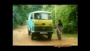 Play Vannathu Poochigal Tamil Hot Movie full HD