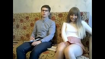 Play Hot girl lived porn cam nears her boyfriend